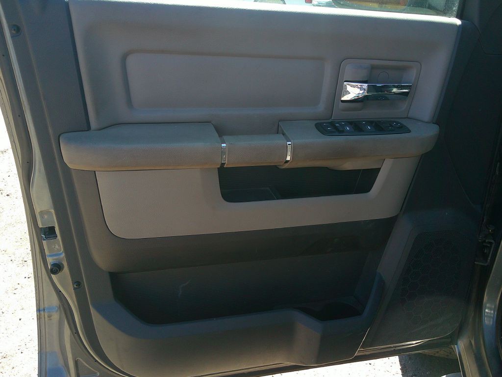 2011 Dodge Ram 1500 Image 9