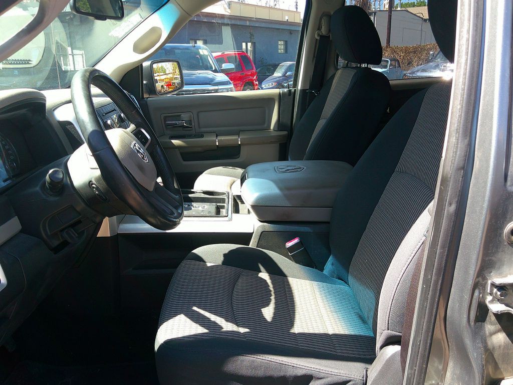 2011 Dodge Ram 1500 Image 10