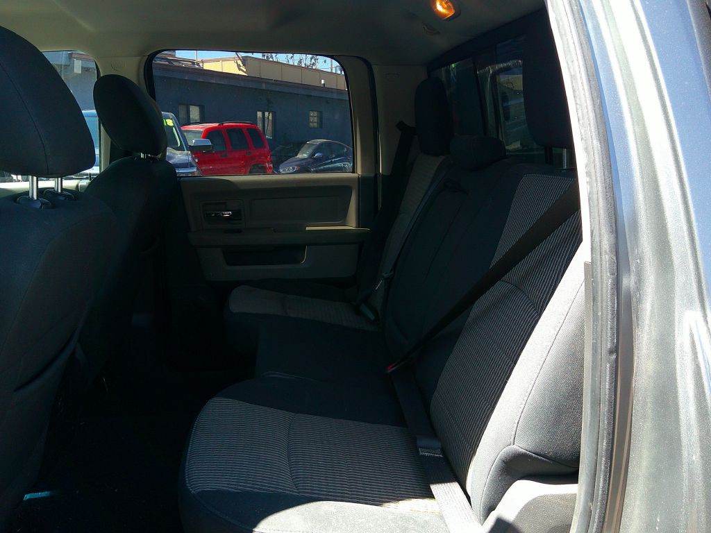 2011 Dodge Ram 1500 Image 11