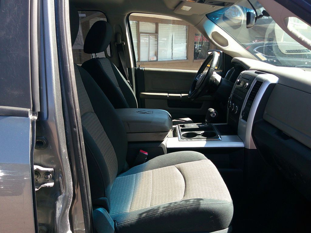 2011 Dodge Ram 1500 Image 13