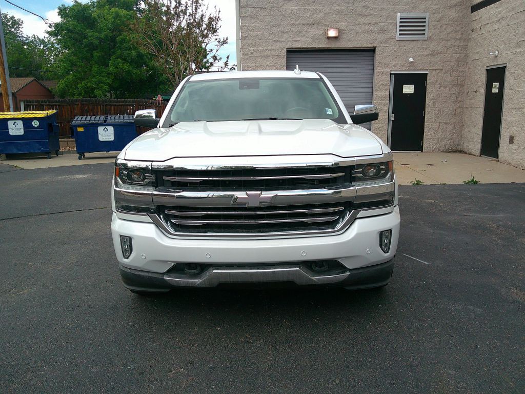 2018 Chevrolet Silverado 1500 Image 3