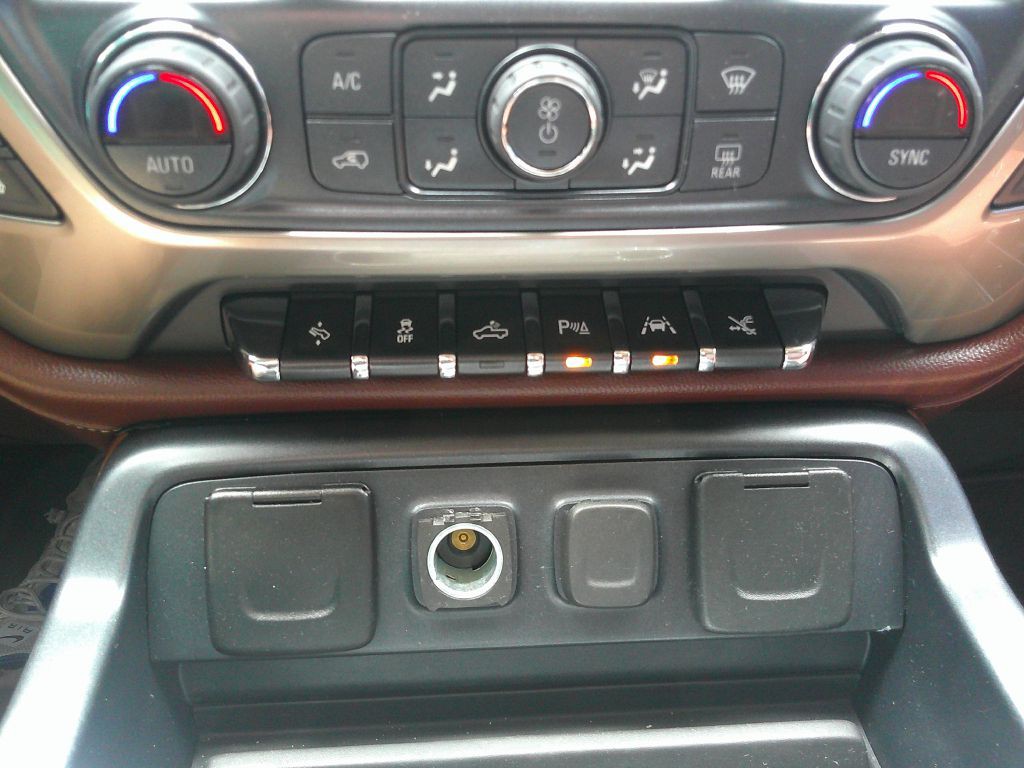 2018 Chevrolet Silverado 1500 Image 18