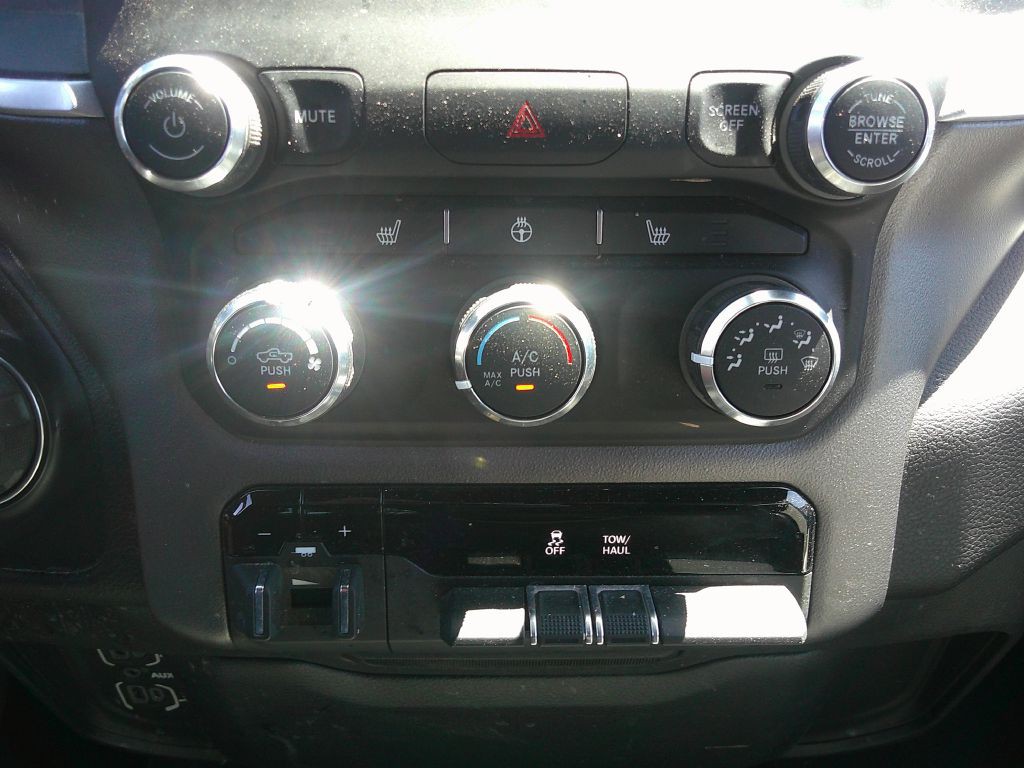 2021 RAM 2500 Image 13