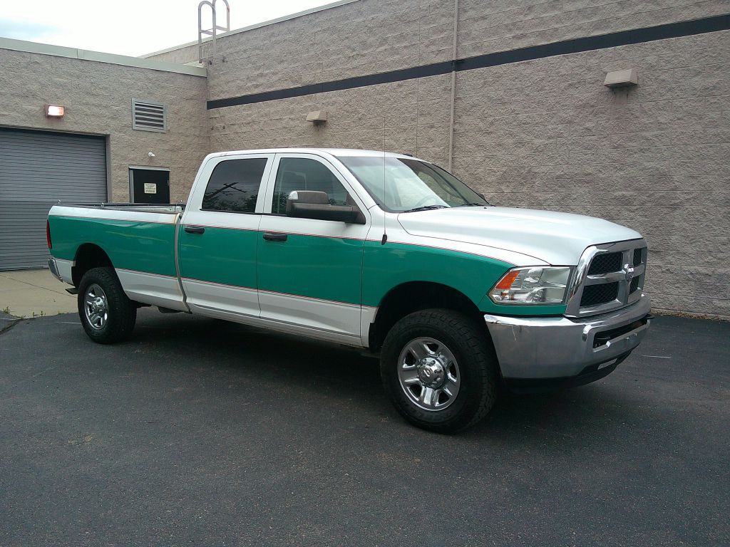 2015 RAM 2500 Image 2