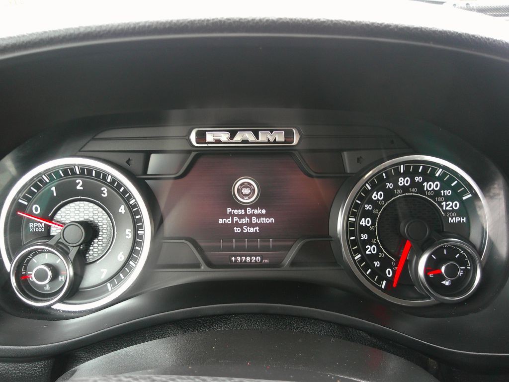 2015 RAM 2500 Image 22