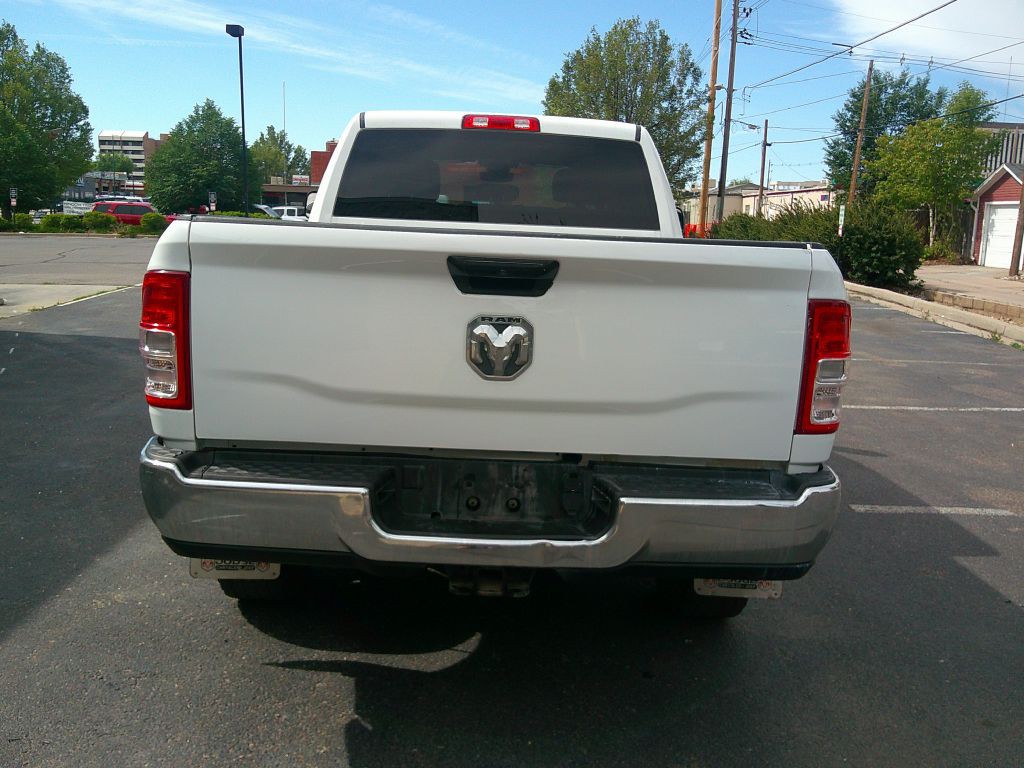 2019 RAM 2500 Image 3