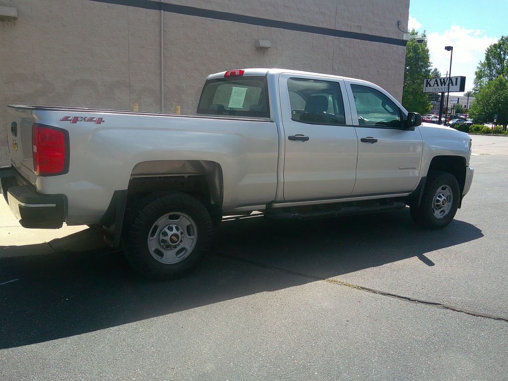 2018 Chevrolet Silverado 1500 Image 4
