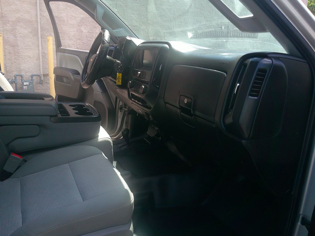 2018 Chevrolet Silverado 1500 Image 9