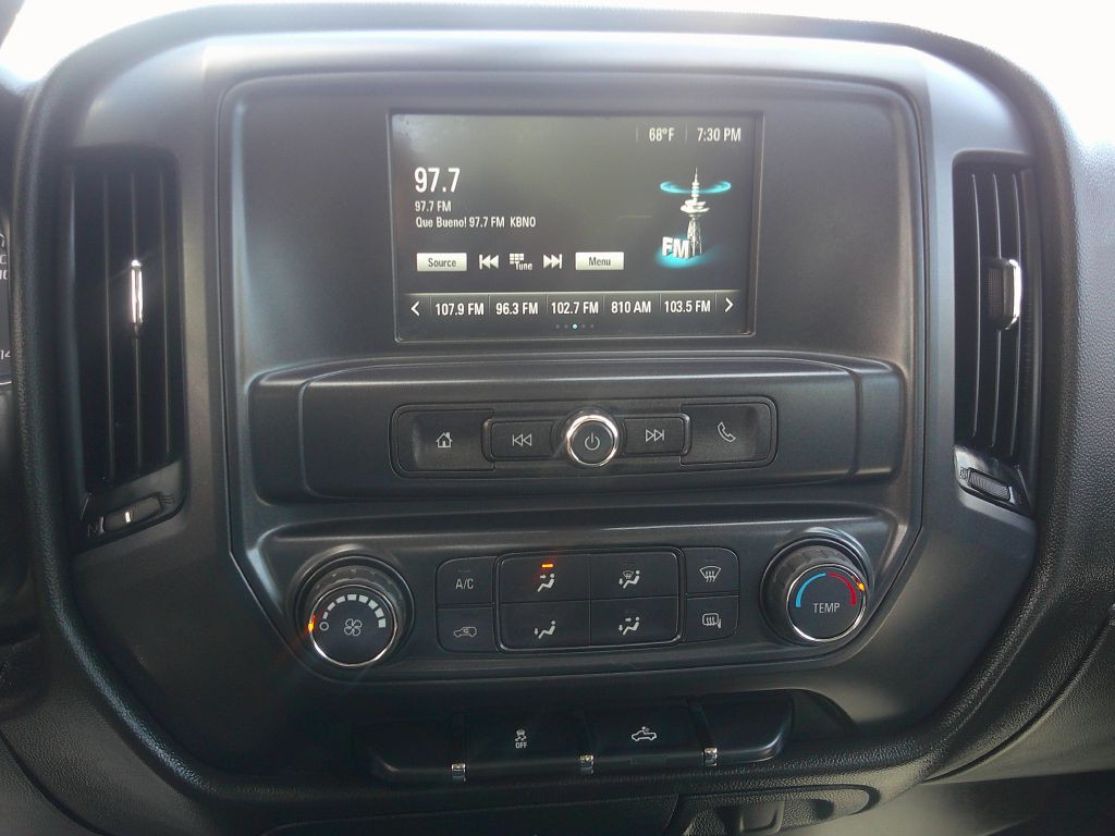 2018 Chevrolet Silverado 1500 Image 13