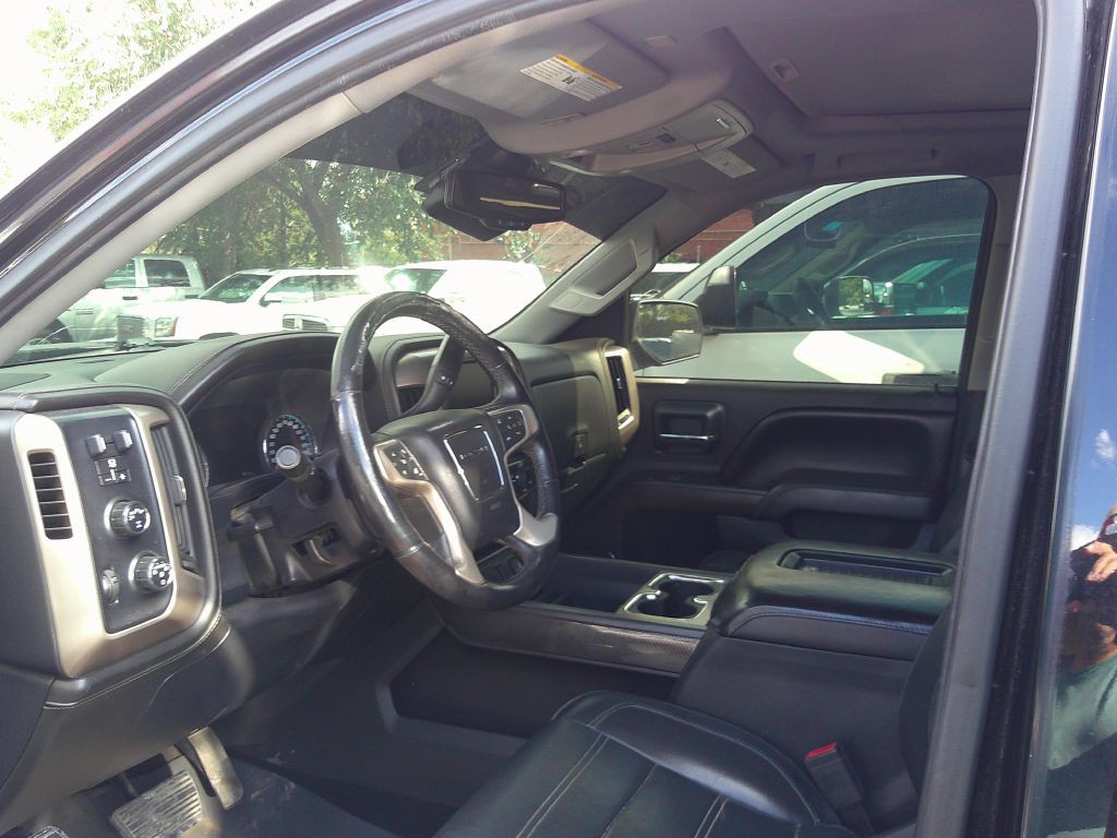 2017 GMC Sierra Image 4