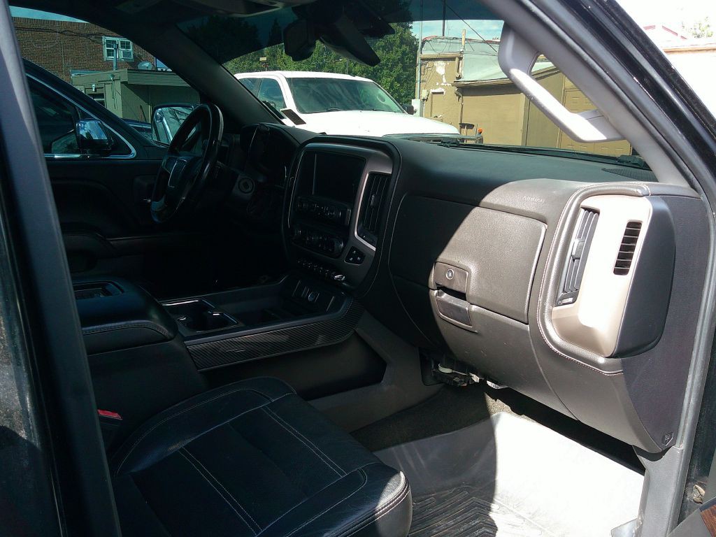 2017 GMC Sierra Image 5