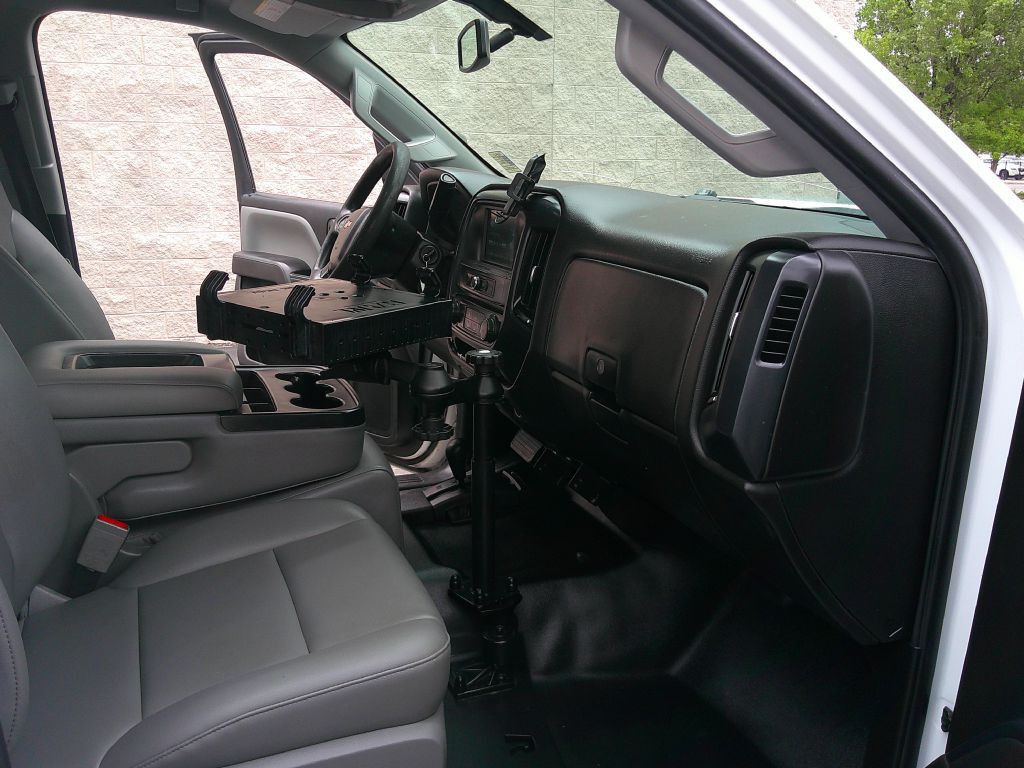 2018 Chevrolet Silverado 1500 Image 8