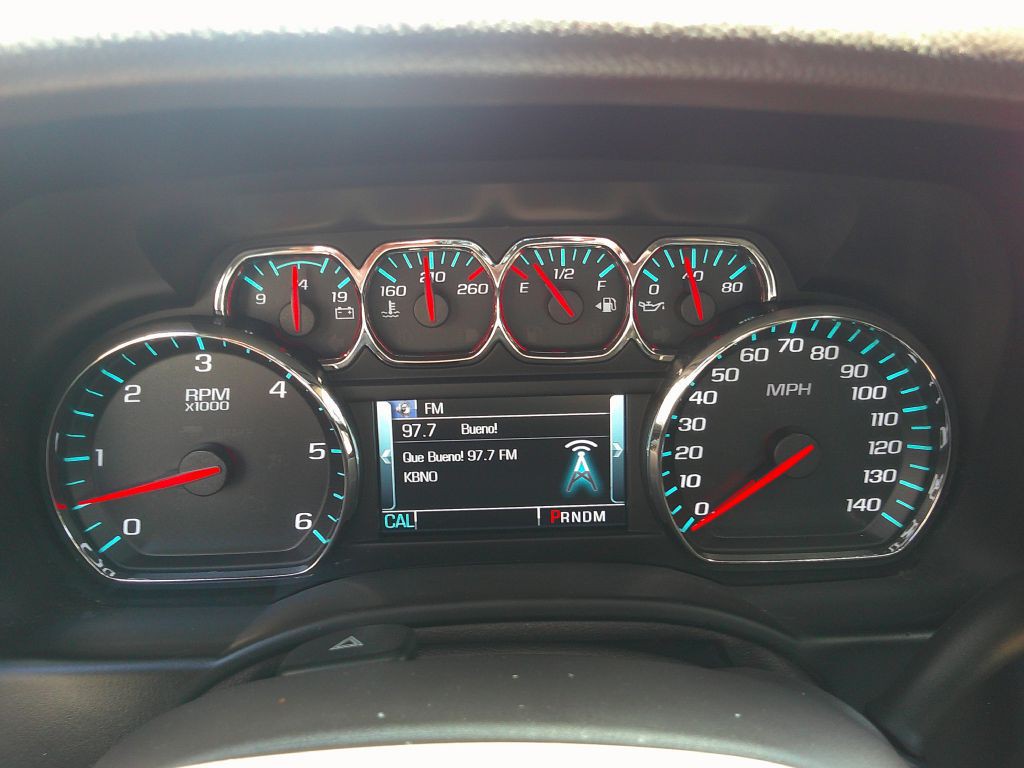 2016 Chevrolet Suburban Image 17