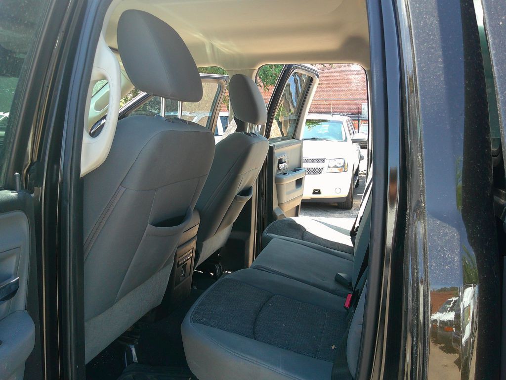 2013 RAM 1500 Image 10