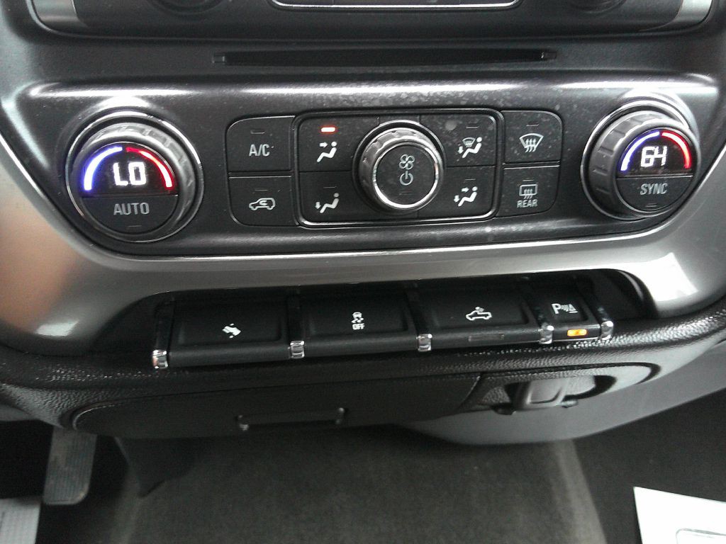 2015 Chevrolet Silverado 1500 Image 16