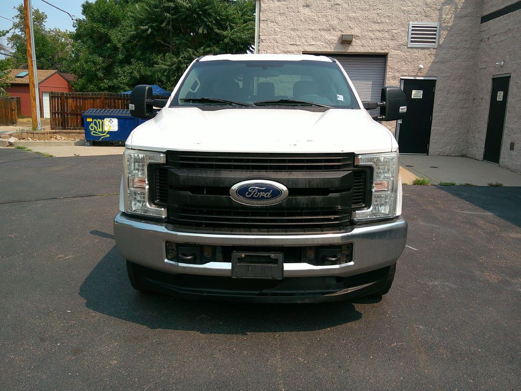 2017 Ford F-250 Image 2