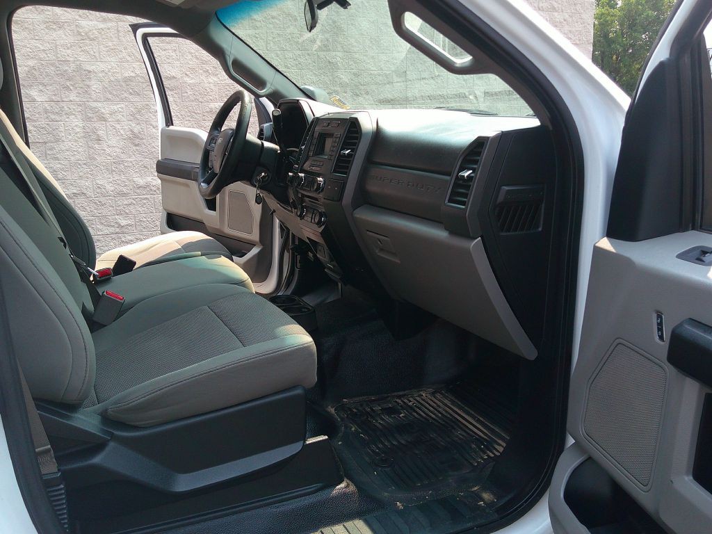 2017 Ford F-250 Image 10