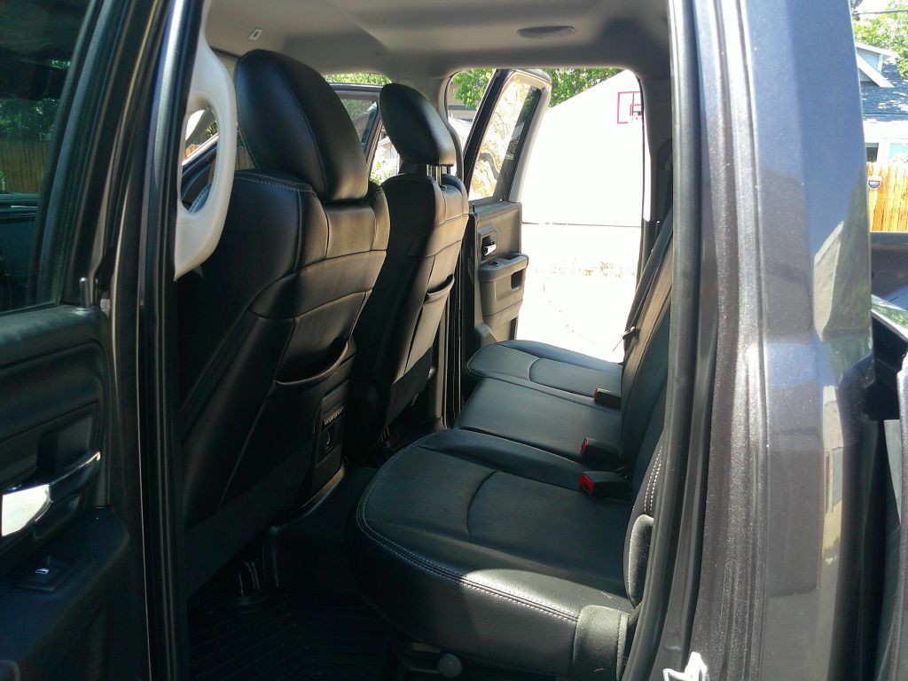 2017 RAM 1500 Image 11