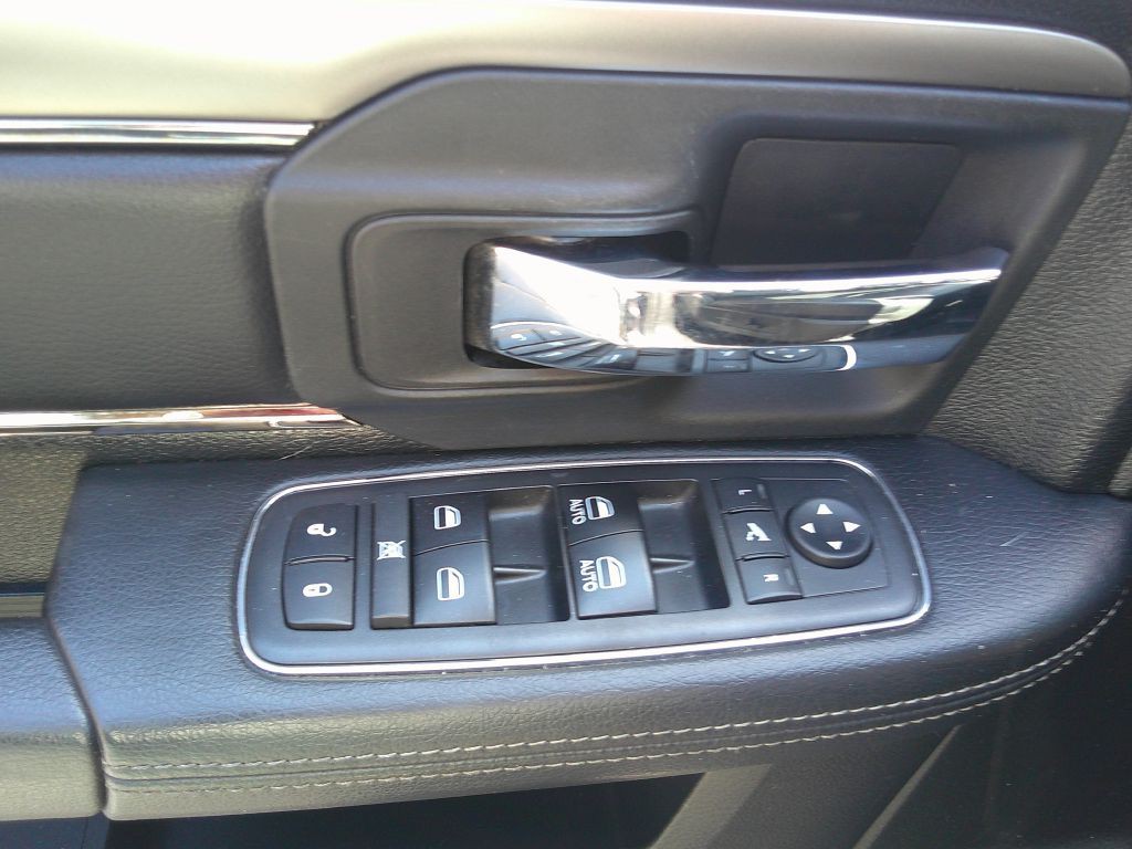 2017 RAM 1500 Image 13