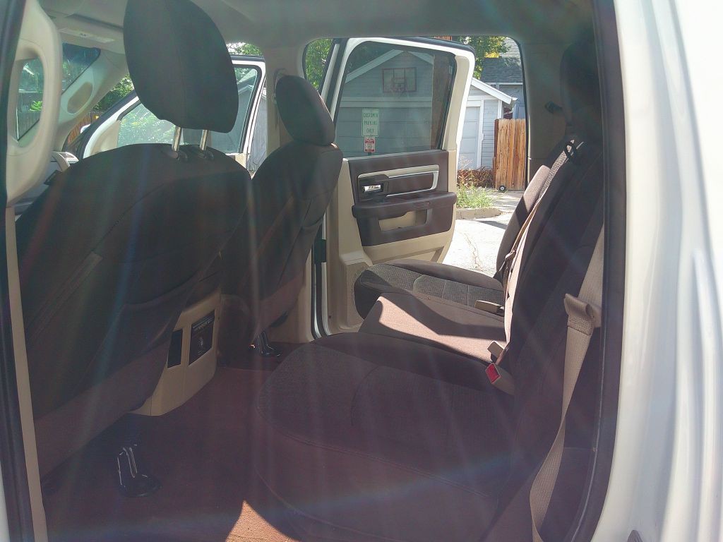 2016 RAM 1500 Image 11