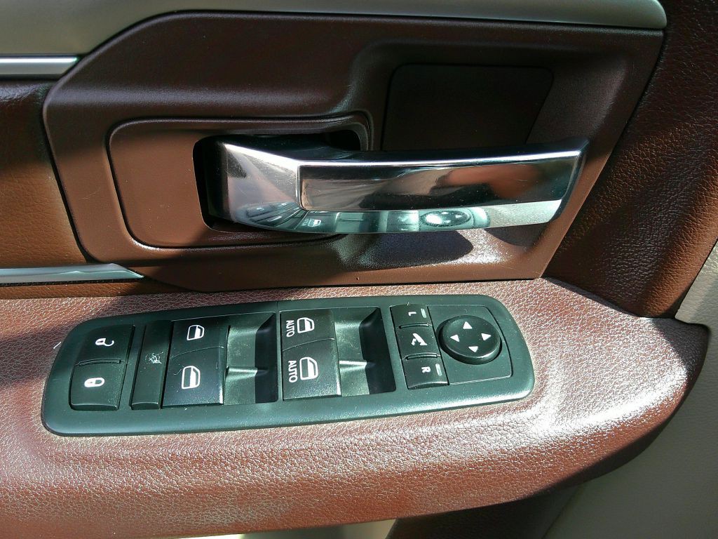 2016 RAM 1500 Image 13