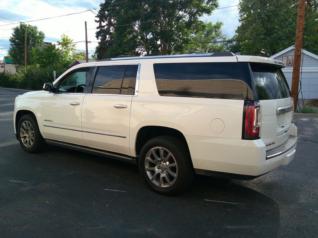 2015 GMC Yukon Image 5