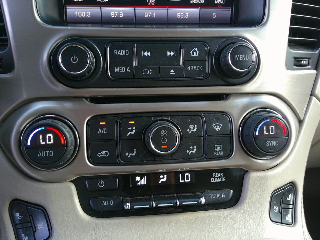 2015 GMC Yukon Image 18