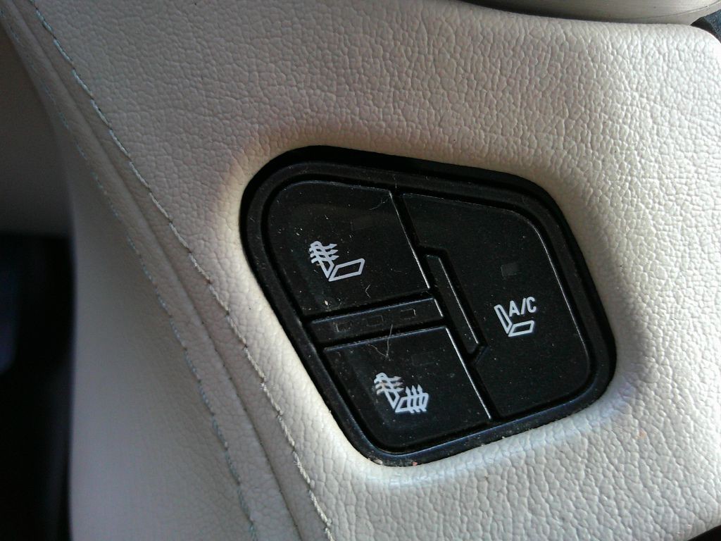 2015 GMC Yukon Image 19