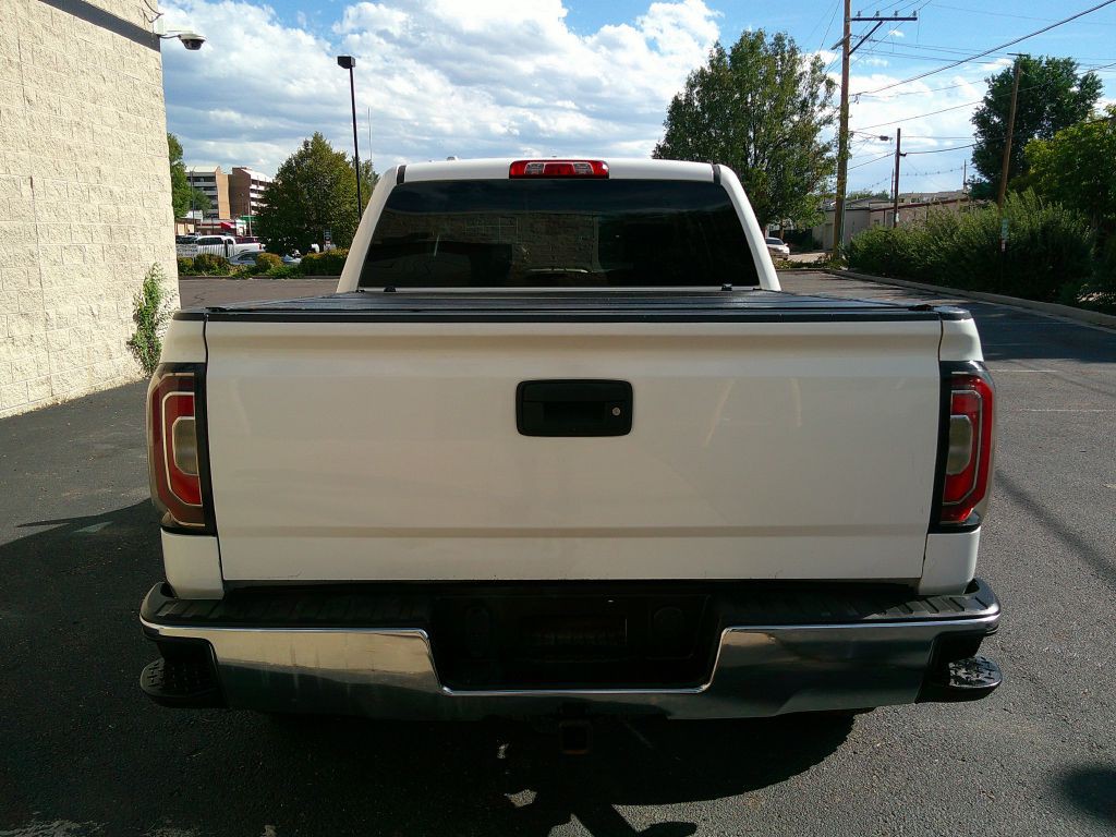 2017 GMC Sierra Image 3