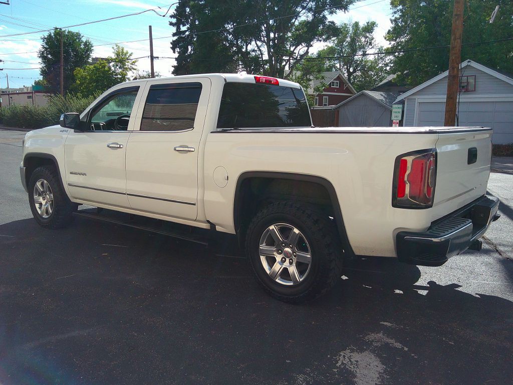 2017 GMC Sierra Image 5
