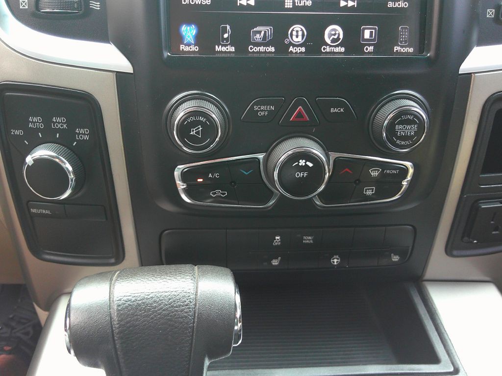 2013 RAM 1500 Image 17