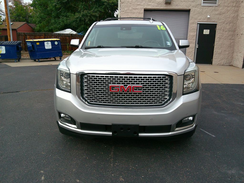 2016 GMC Yukon Image 2