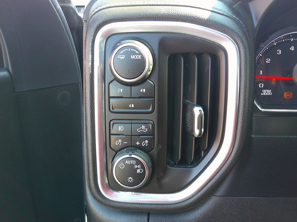 2022 Chevrolet Silverado 1500 Image 13