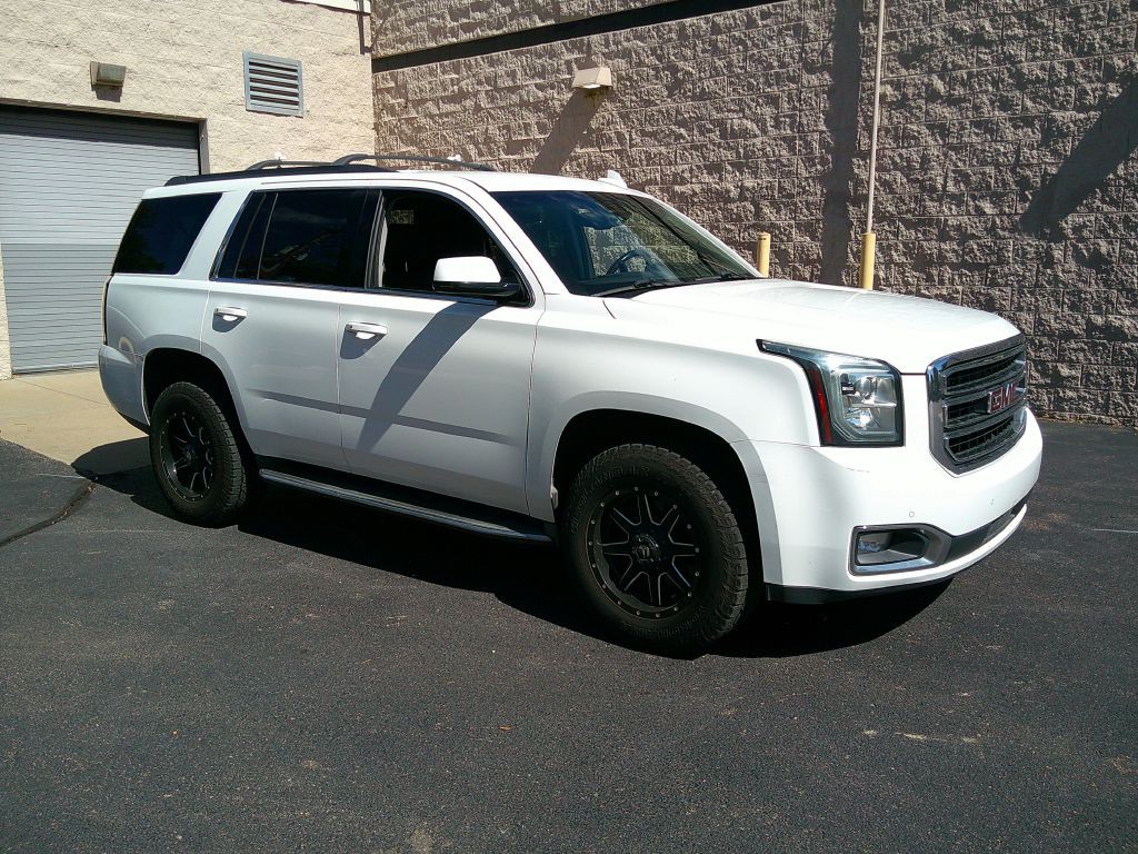 2017 GMC Yukon Image 6
