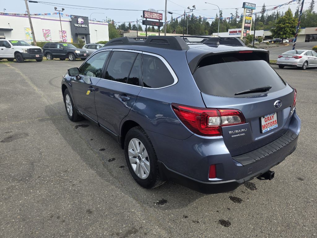 2017 Subaru Outback Image 2