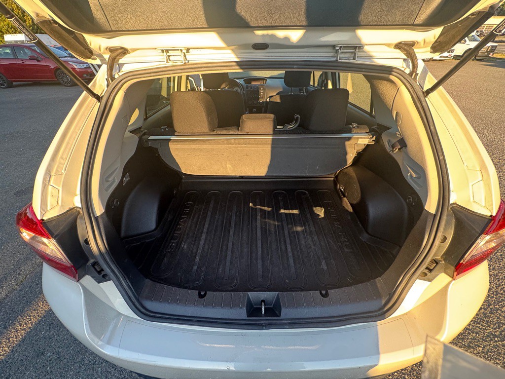 2014 Subaru Impreza Image 16