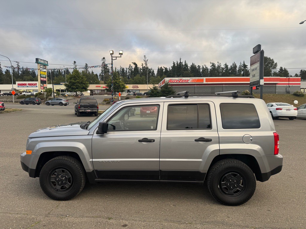 2015 Jeep Patriot Image 4