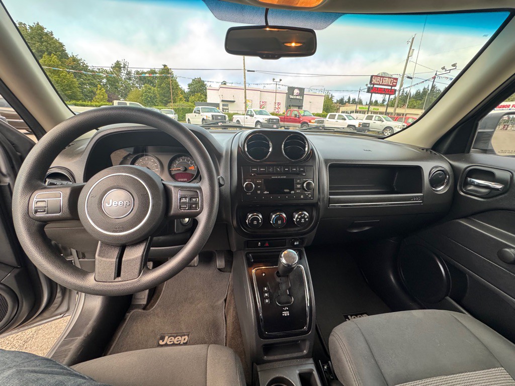 2015 Jeep Patriot Image 10