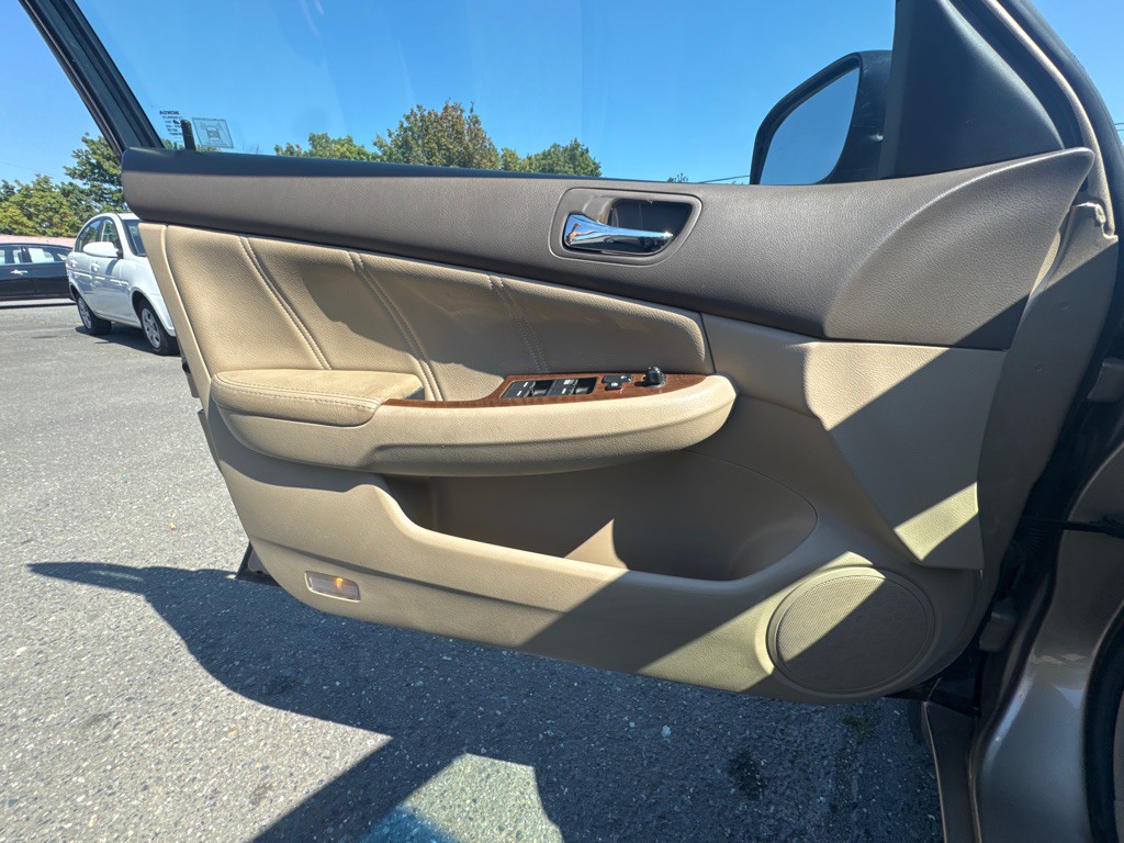 2006 Honda Accord Image 11