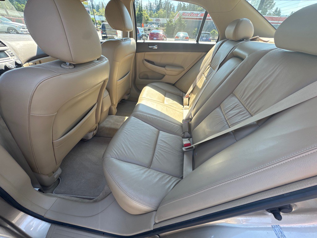 2006 Honda Accord Image 12