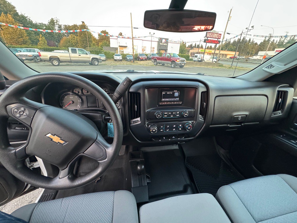 2015 Chevrolet Silverado 1500 Image 9