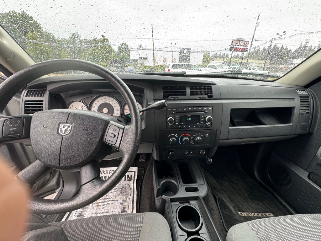 2008 Dodge Dakota Image 10