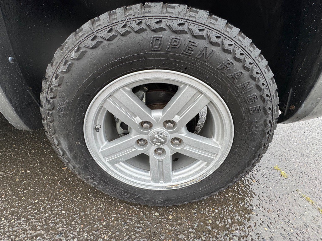 2008 Dodge Dakota Image 28