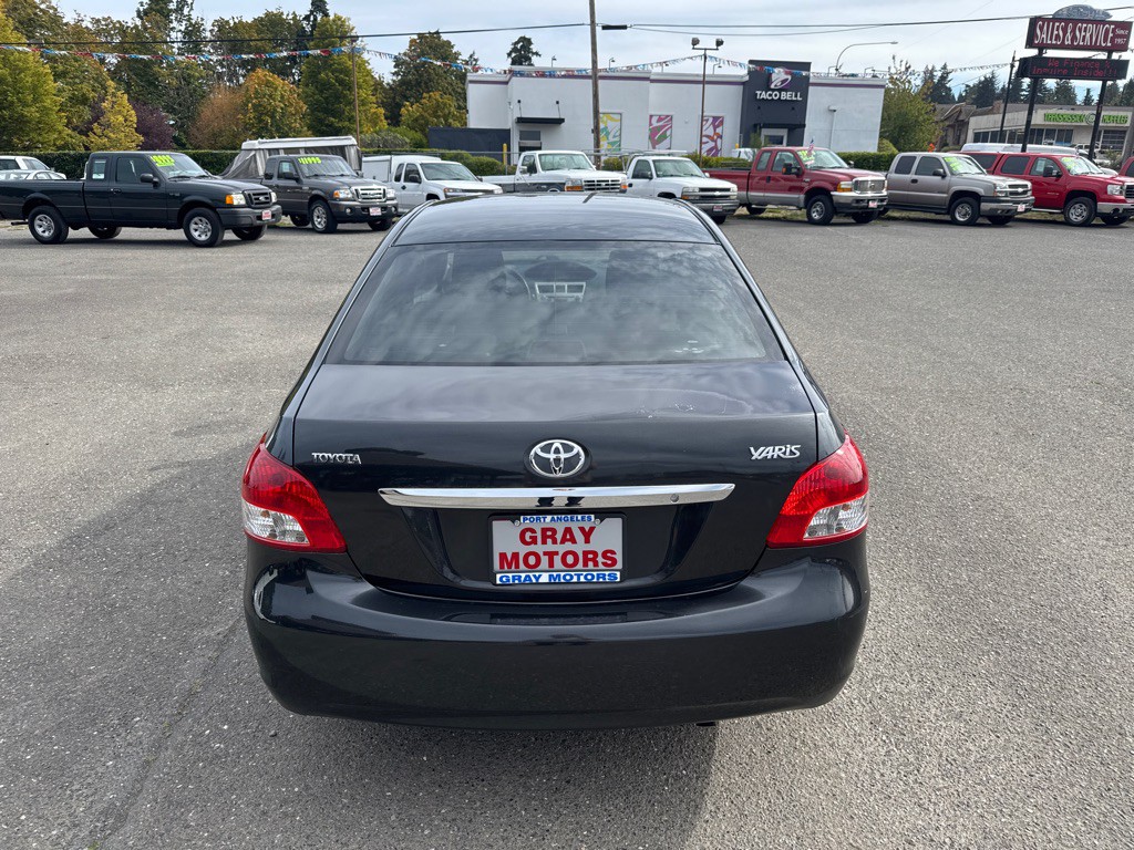 2007 Toyota Yaris Image 6