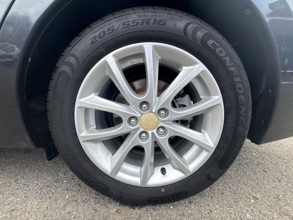 2014 Subaru Impreza Image 15
