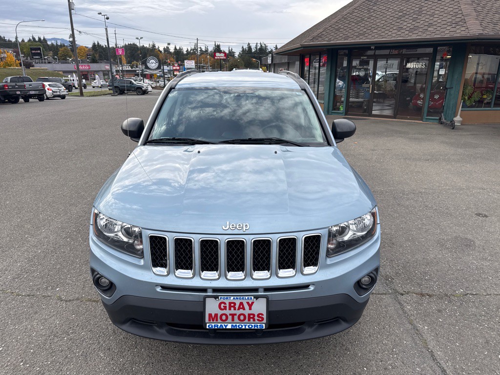 2014 Jeep Compass Image 2