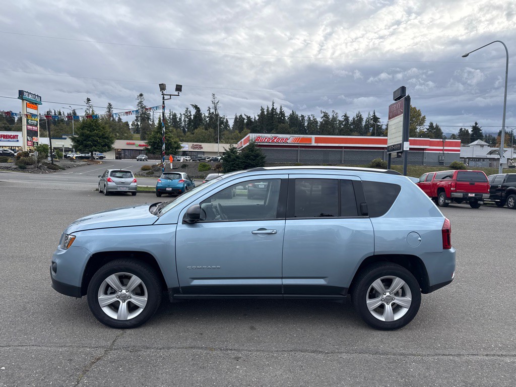 2014 Jeep Compass Image 4