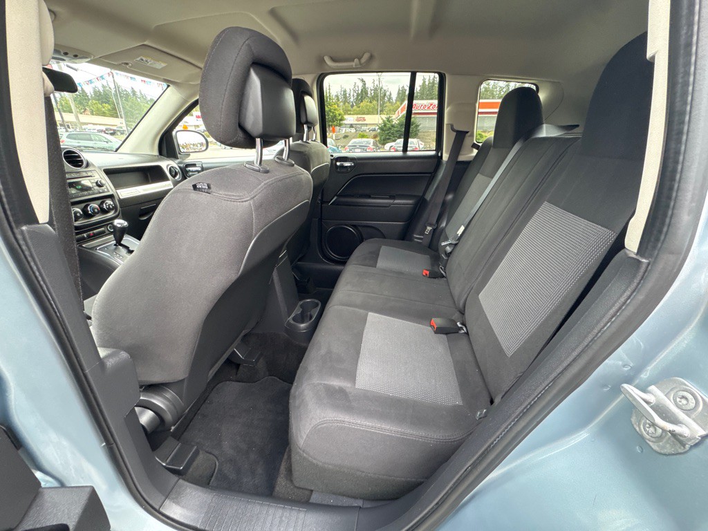 2014 Jeep Compass Image 13