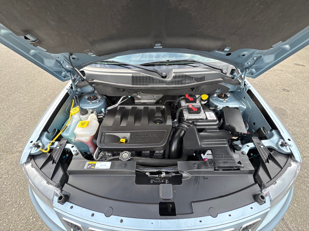 2014 Jeep Compass Image 17