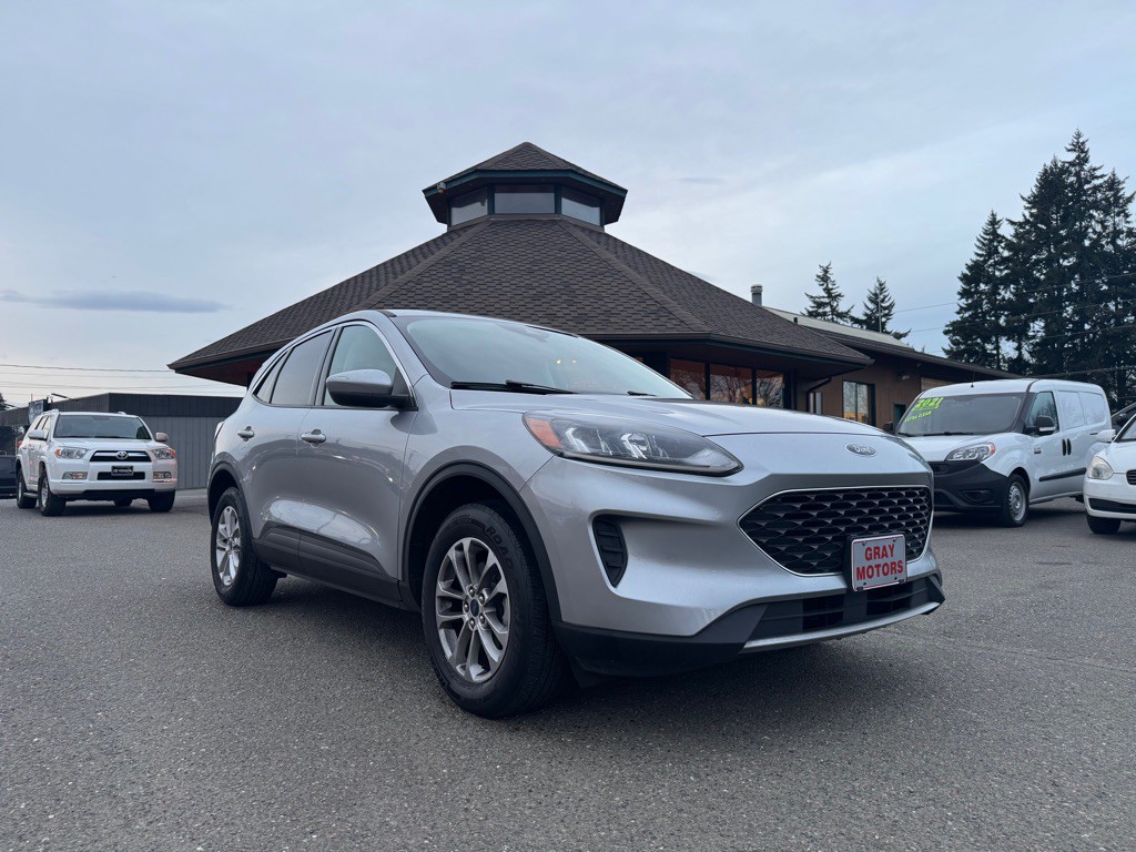 2021 Ford Escape Image 1